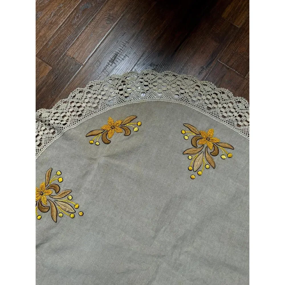 Vintage Circular Table Cover Harvest Yellow Embroidered Floral Crochet Lace Trim